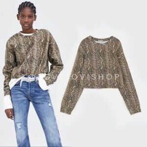 Wild Thing! Zara Snakeskin Cropped Sweater | Boxy Cut Street Luxe
